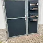 شقة Zum Sterngaesschen لودويغشافن ام ري